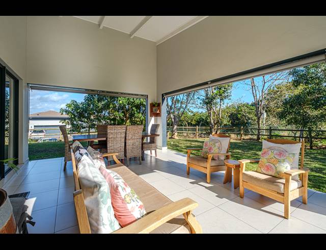 4 BEDROOM HOUSE FOR SALE IN PALM LAKES ESTATE